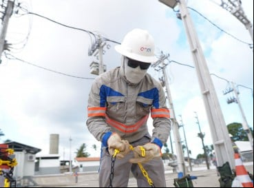 Pequenos empresários devem ser os mais castigados pelo reajuste, segundo projeção do Sindienergia 