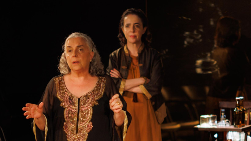 Drama sobre mães e filhas estreia na Caixa Cultural 